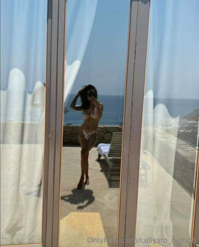 I want to send you pictures of myself in a swimming costume...