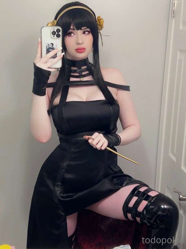 mommy yor 🗡❣️