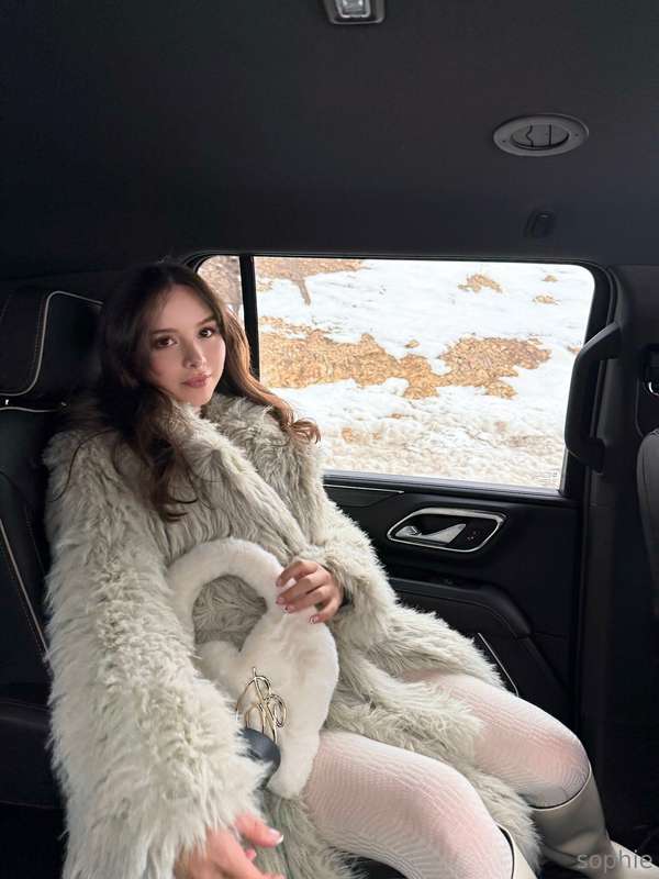 On my way to the ice castle 3