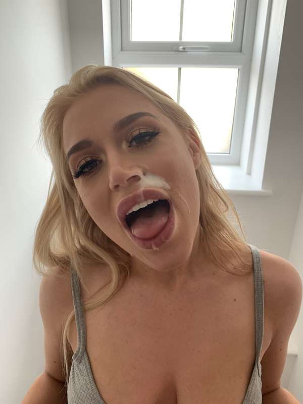 Oops, I think he missed my mouth 🤦🏼‍♀️