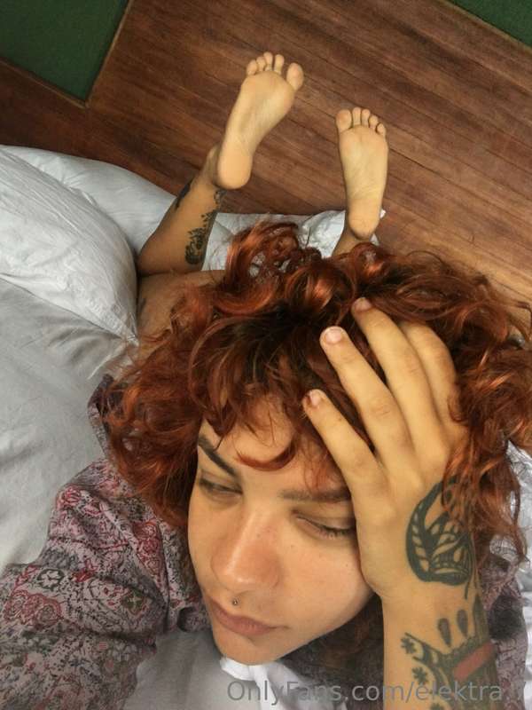 Bom diaaa ♥ ♥ ♥ Ainda acordando hihi 6