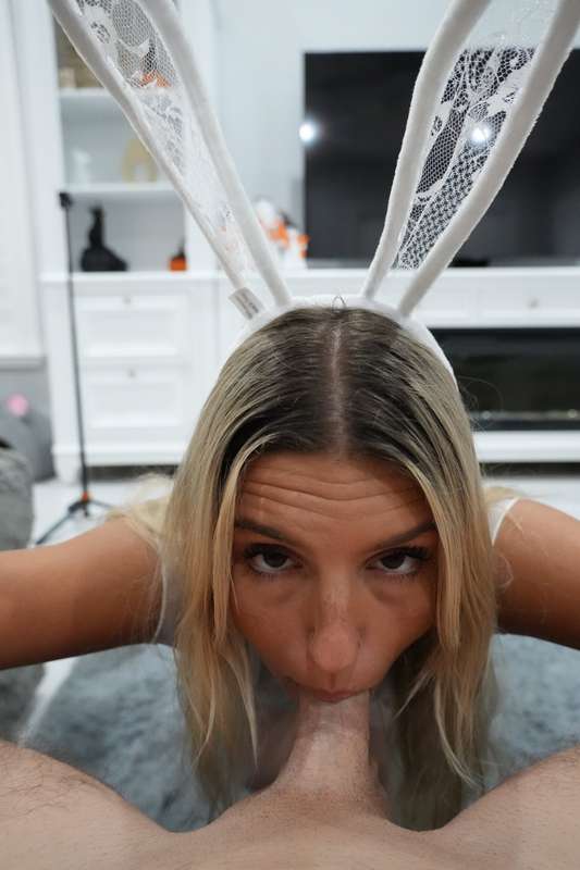 Moreambiebambii - Onlyfans - 31 Oct, 2024