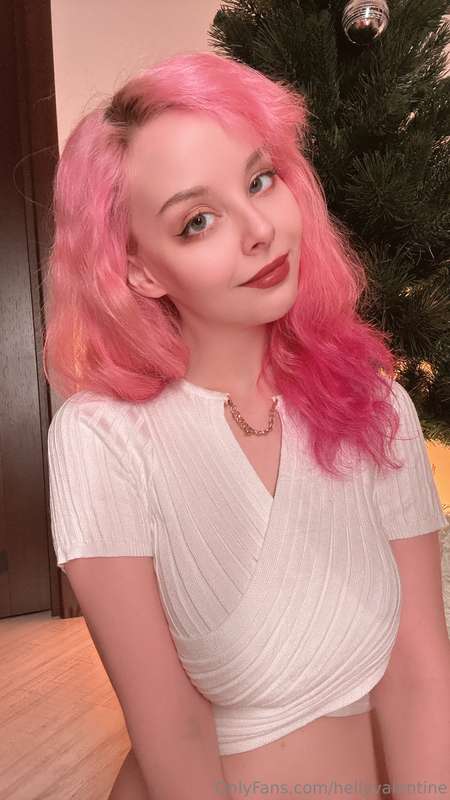 The tree is up, the lights are sparkling... but I think it n.. 11