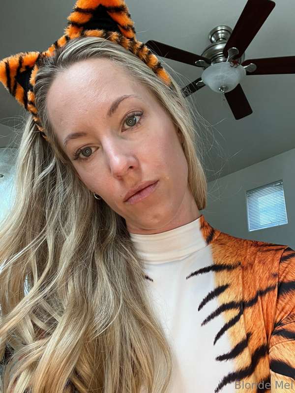 Swipe to strip this naughty tiger 🐅 6