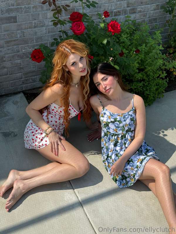 Just two sundress girls ☀️@janewilde  4