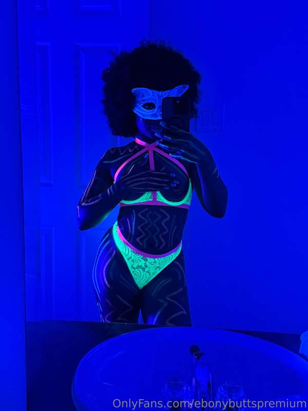 🙈 8