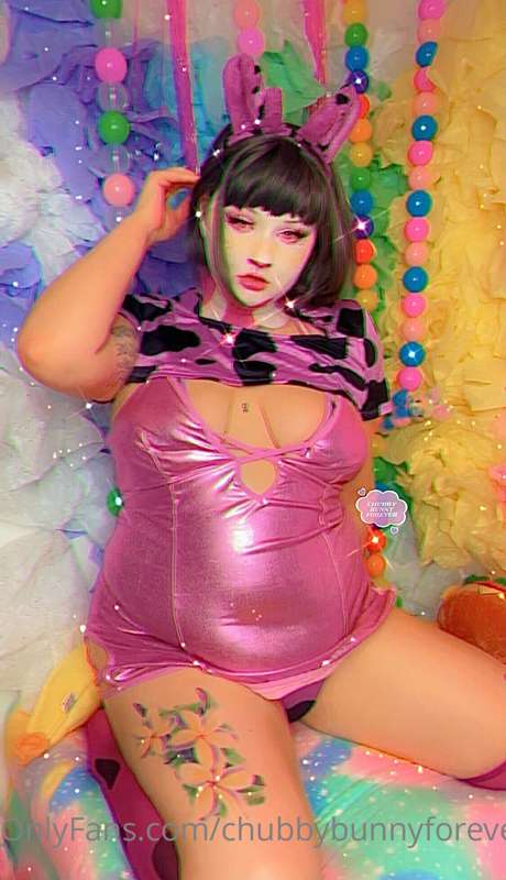 🌟 Cow Clown 🌈 my belly is so cute in this dress 😍 7