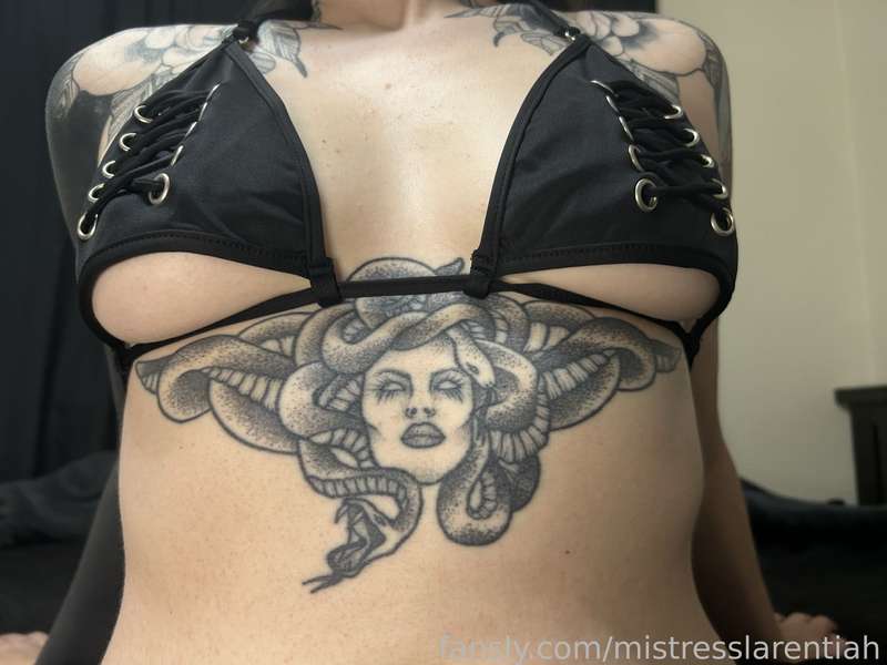Mistresslarentiah - Fansly - 07 Aug, 2024