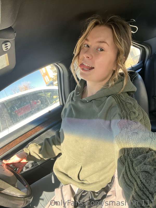 😜