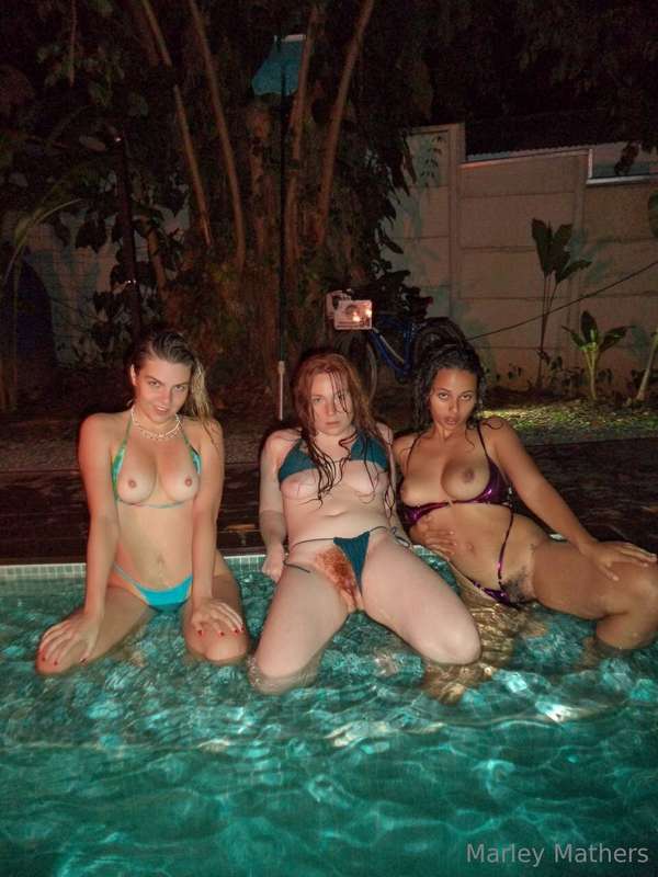 trouble comes in threes 😏 @mischagoeswild @imglorious