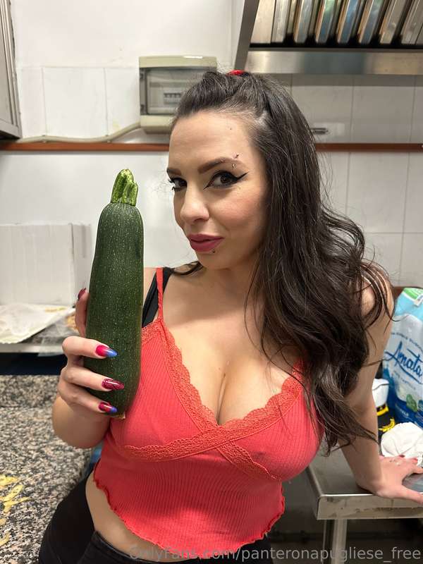 Su onlyfans.com/panteronapugliese vi aspettano succulenti co..