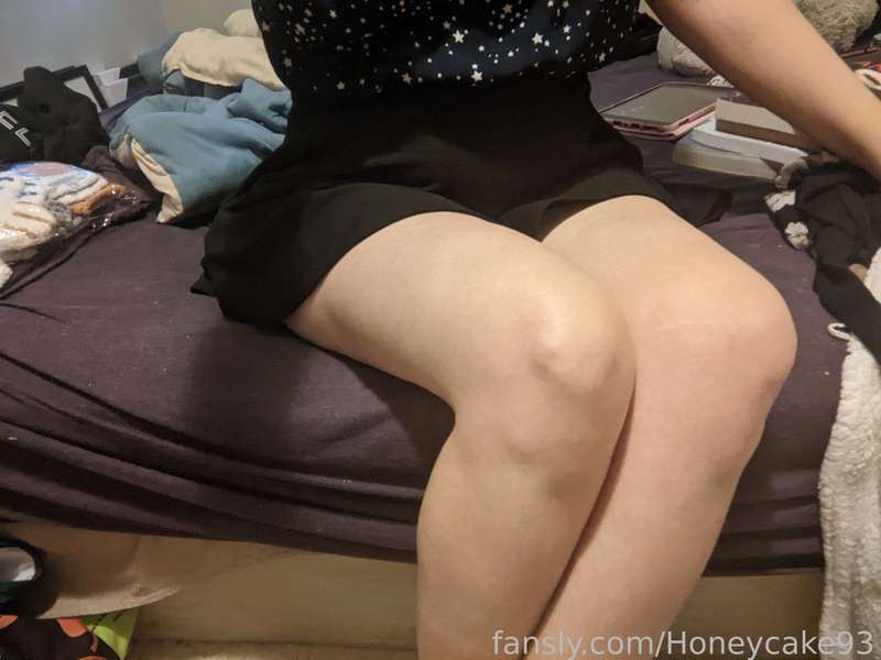 Honeycake93 - Fansly - 27 Sep, 2022