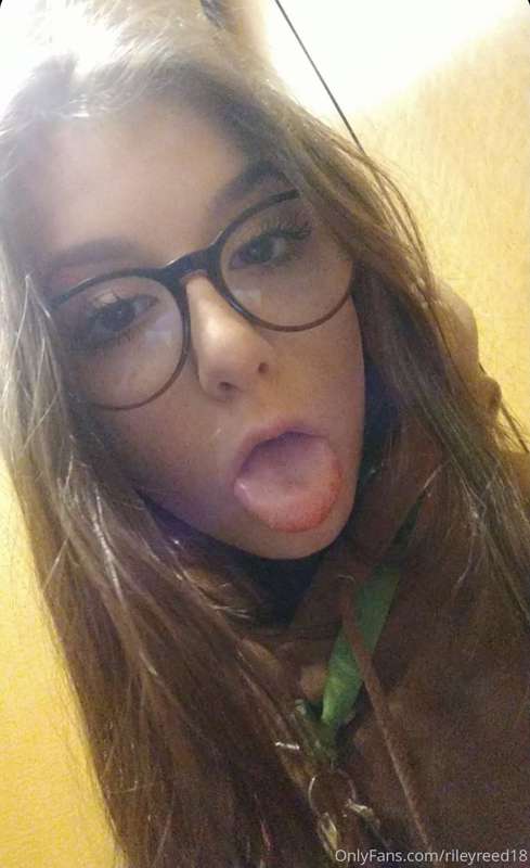 How are you today baby, i would love to make ur day😘 tip $10..