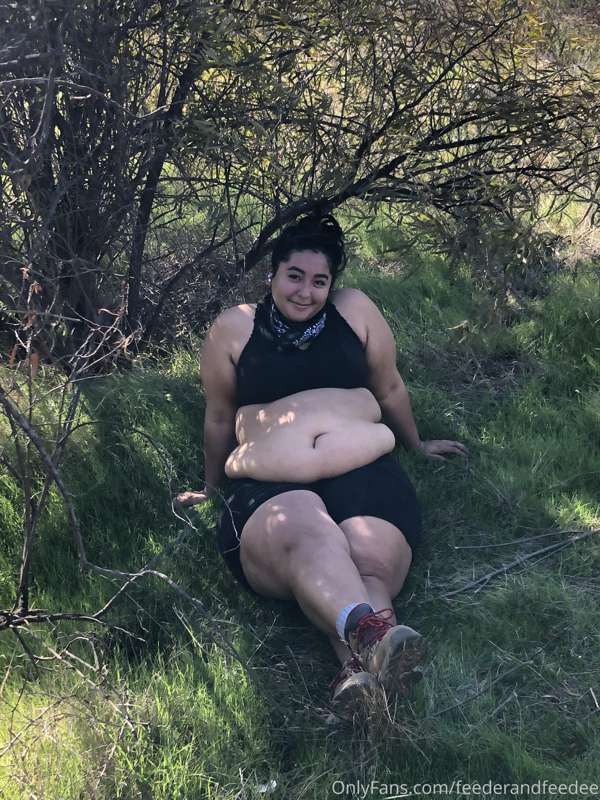 It’s a hard life trying to workout this heavy body... don’t .. 1