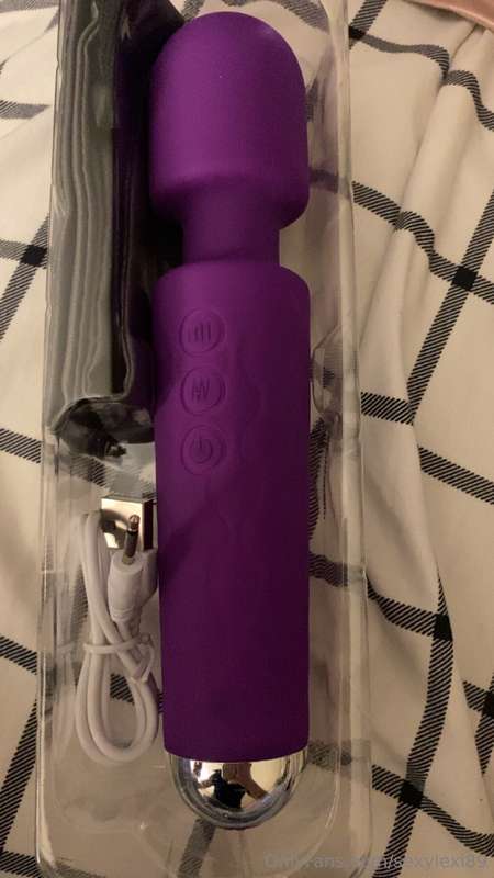 Momma can’t wait to use her new toy 😜