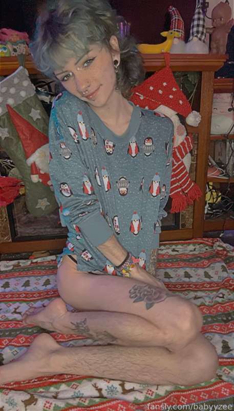 Babyyzee - Fansly - 15 Dec, 2023
