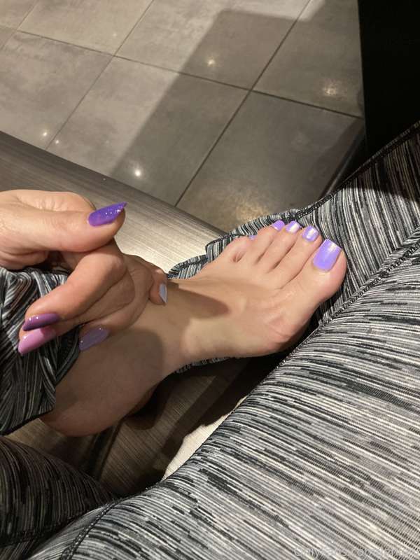 😈💜 what do u think ? 13