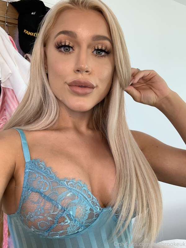 Pull it to the side for easy access 🤭