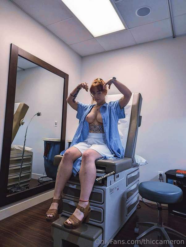 had my 1 year post op appointment with my surgeon yesterday .. 1