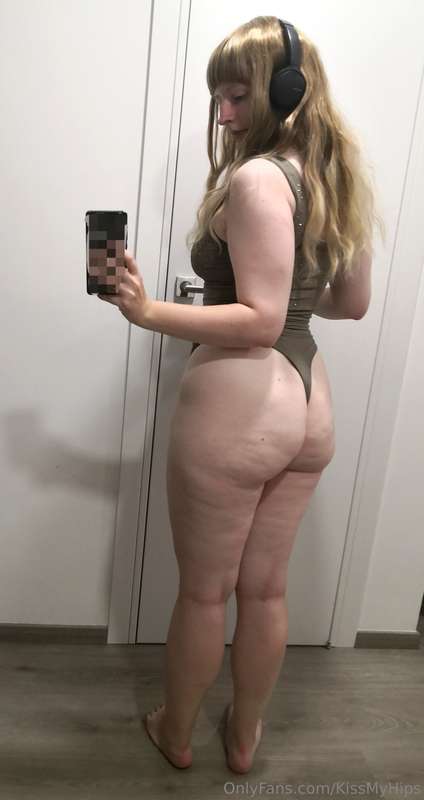 Kissmyhips - Onlyfans - 17 Sep, 2024 2