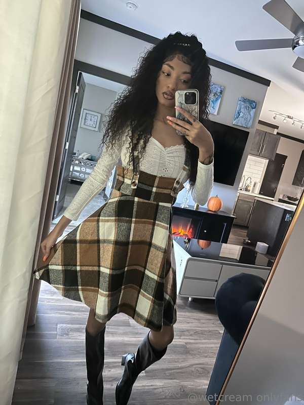 happy thanksgiving scroll to see chest out 🙈🦃🤩😍💦🦃🦃🦃🤍 ig cuti.. 5