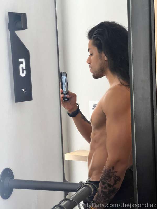 You into public play? Let me know, I’d love to show you what..