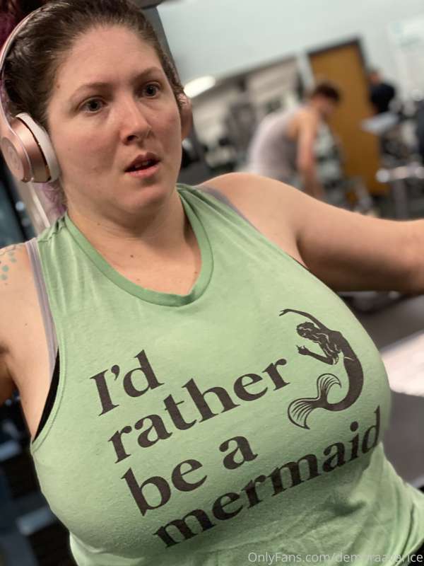 Don’t think I’ve posted stuff from the gym yet. Gotta get ba.. 3