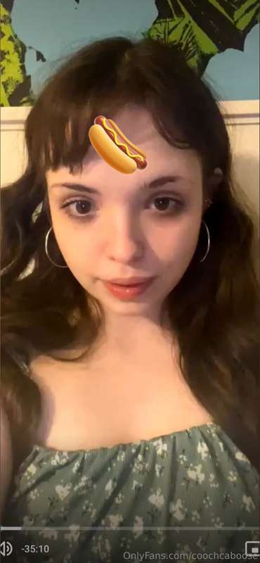 Do y’all want my glizzy slurpin’ (actual hotdog lmao) 🌭 live..