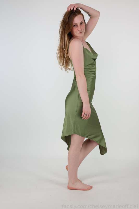 Chelseymarieofficial - Fansly - 29 Apr, 2025 11