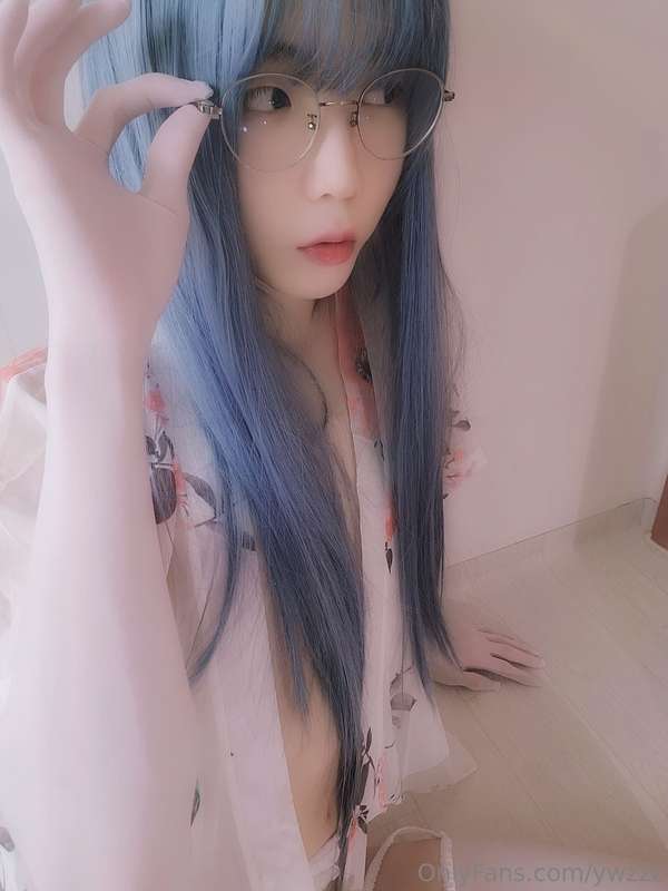 It was so hot that I took off my clothes and went to sleep, .. 5