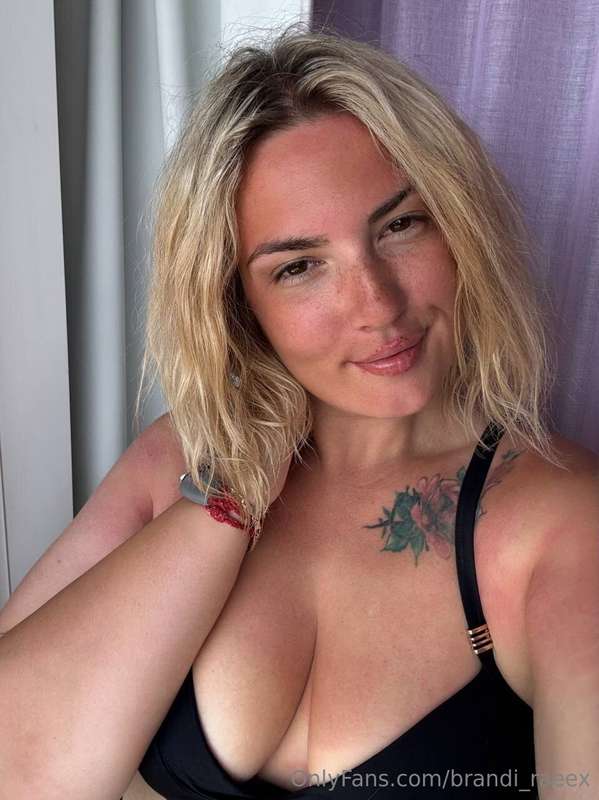 I want to play with you 😗To see uncensored content click @br..