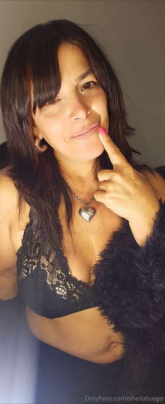 I have a doubt...Would you like to see my pussy hot and hum?