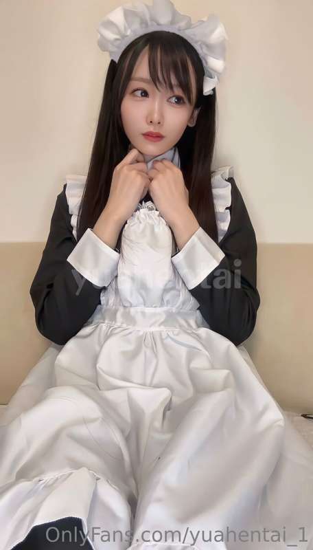 Classical maid in long skirt❤️

Let's call it a Halloween co.. 4