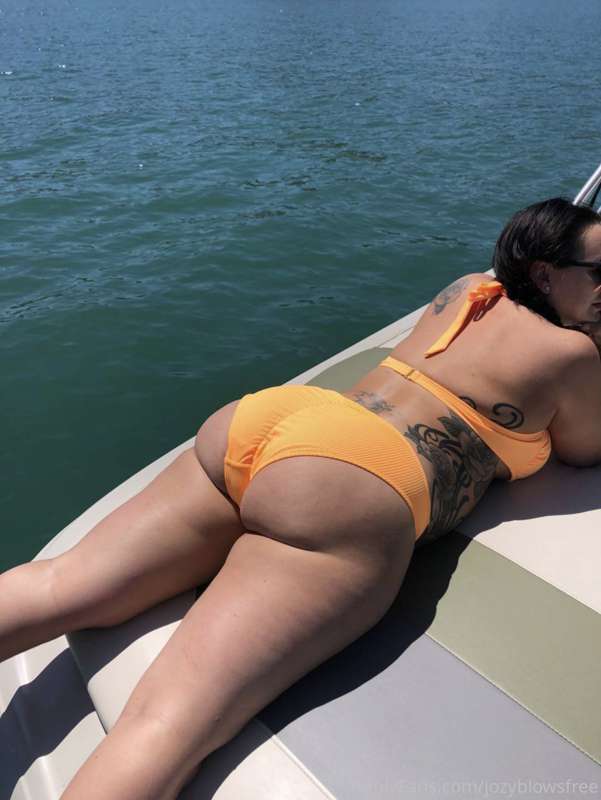 FREE FREE FREE 🔥 @cammodelnatalia 
Follow NOW!