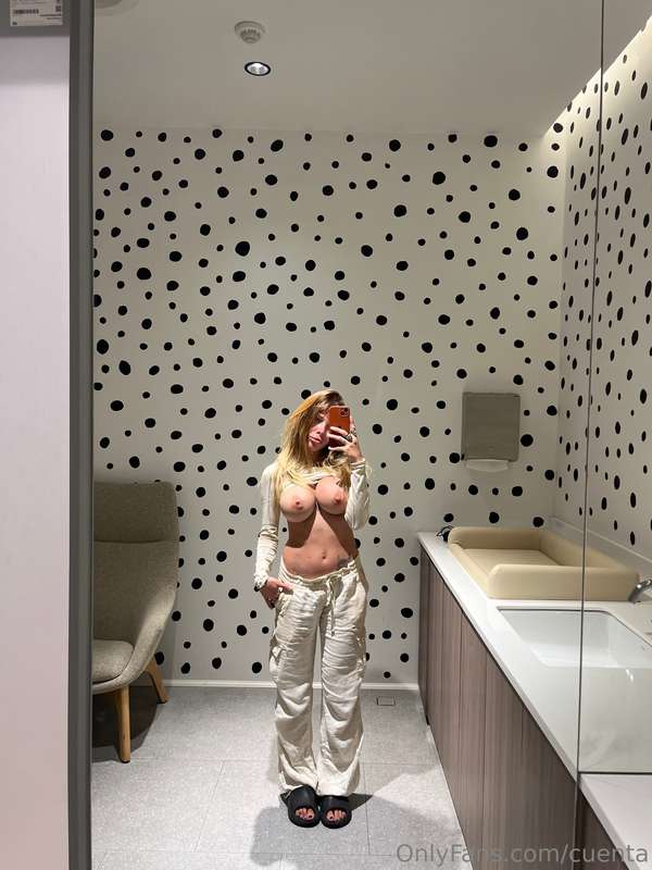 🐶 1