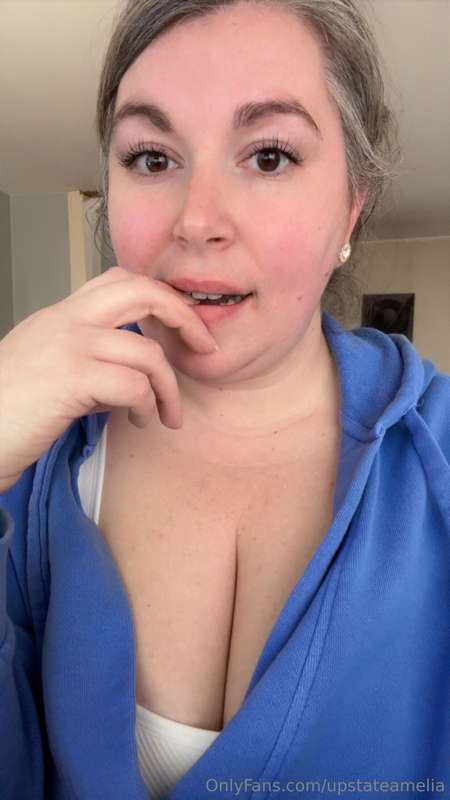 Hope everyone is having a sexy day 😘 