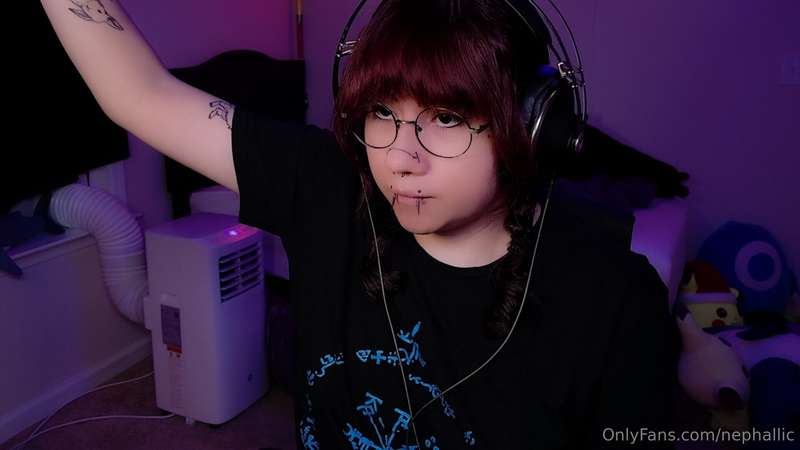 And some new selfies <3 2