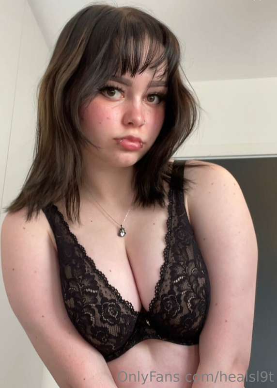 if u wanna see me naked just dm me