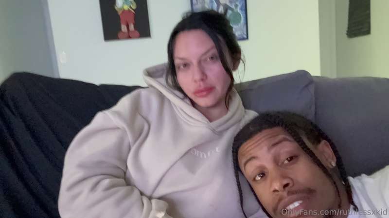 Mandi may brought me her fat hairy pussy🥵🥵🦁we fucked for hou.. 1