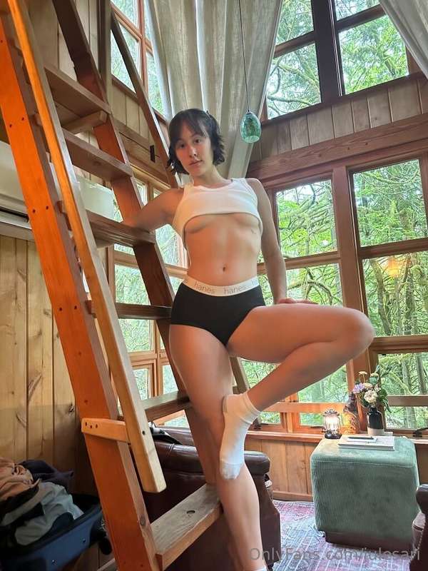 come on...let's go upstairs 😉
