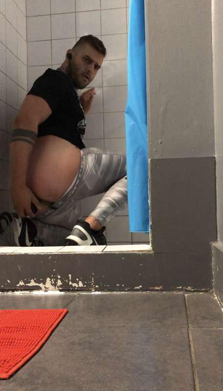 😏