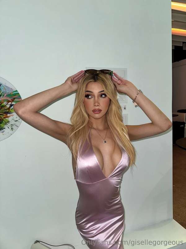 How fast can you rip this dress off me? 😉