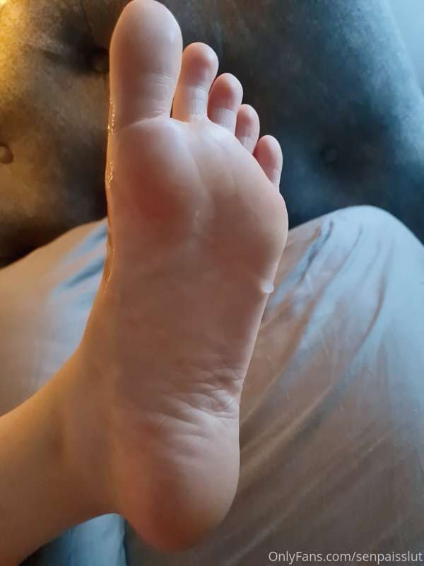You can cum on my feet Senpai, but you'll have to clean them.. 6