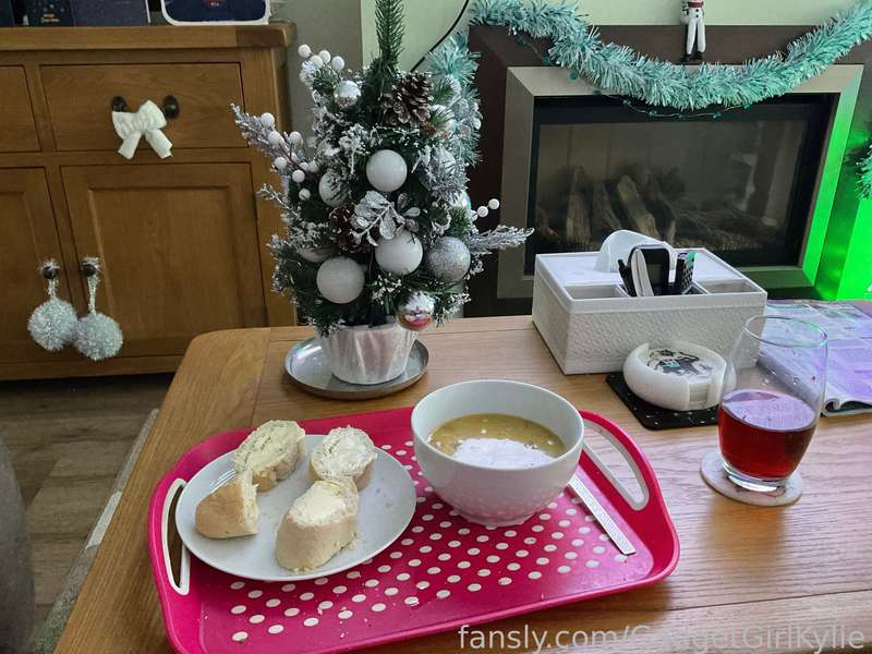 Gadgetgirlkylie - Fansly - 31 Dec, 2023 1