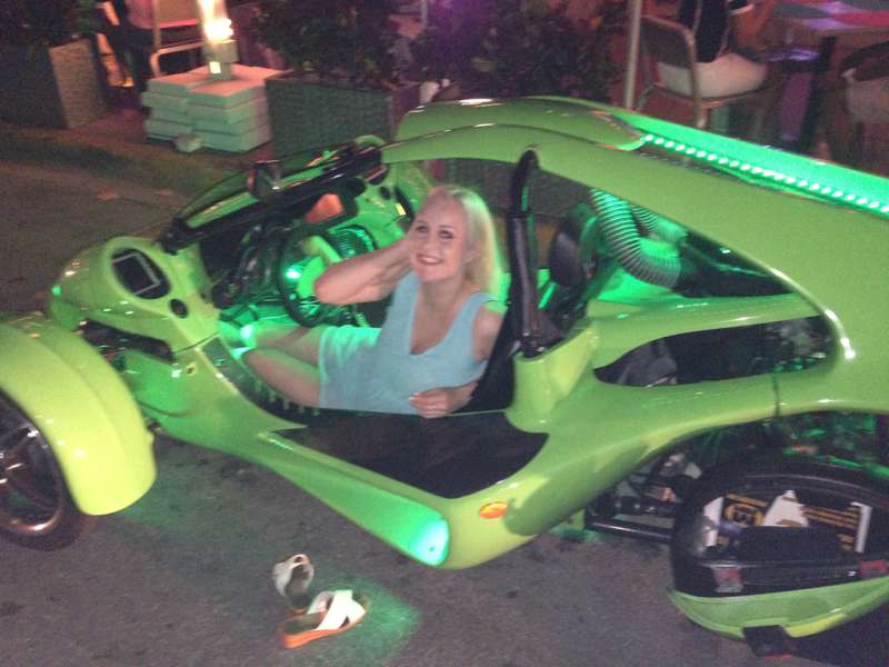 Hottest car ever lol like from some Alien movie lol