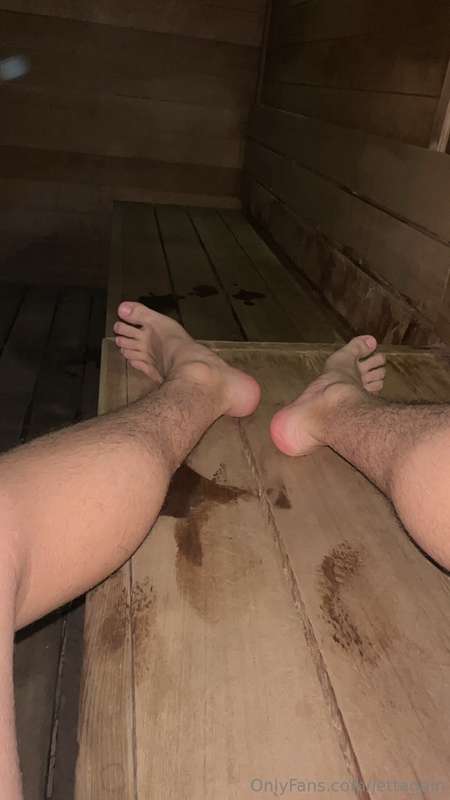 Never leave me alone in the sauna (or anywhere tbh) cause I .. 3