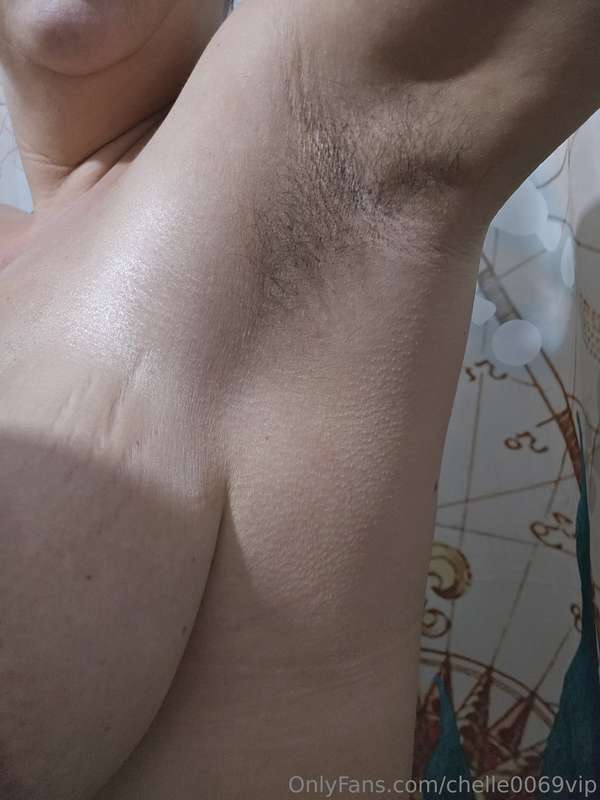 Before and after pics and clips of shaving my hairy pussy an.. 3