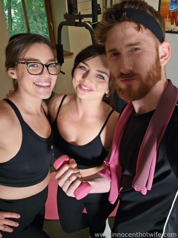Innocenthotwife - Fansly - 18 Oct, 2024