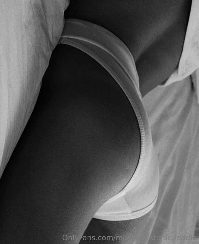 In bed feels I love this brand ! 