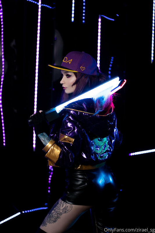 The last set of ?february?
How do u like my neon Akali versi..